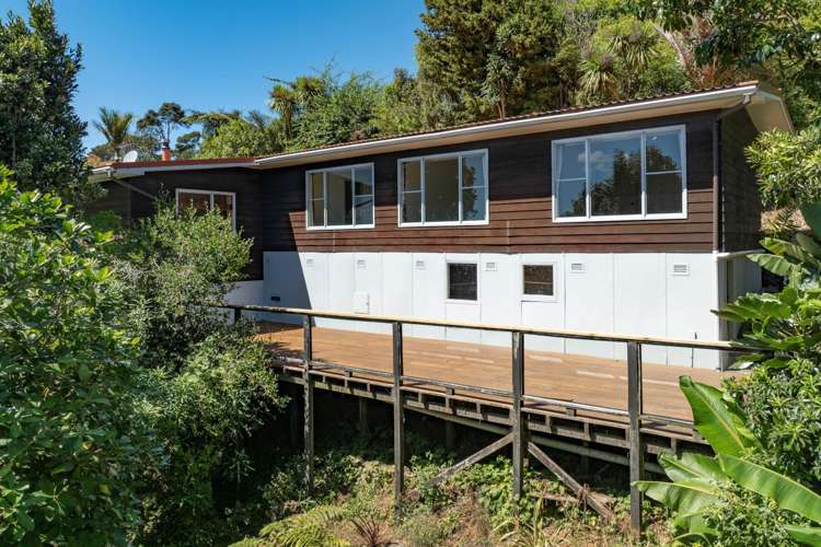 82 Scenic Drive Titirangi_15