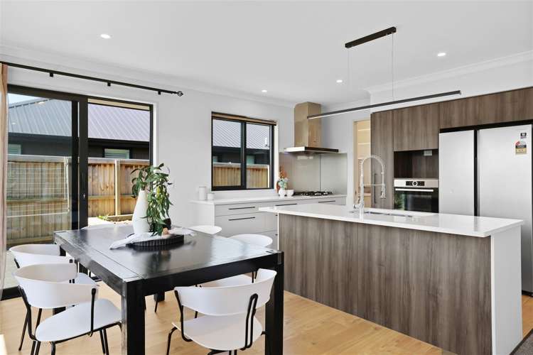 9 Peregrine Crescent Rolleston_1