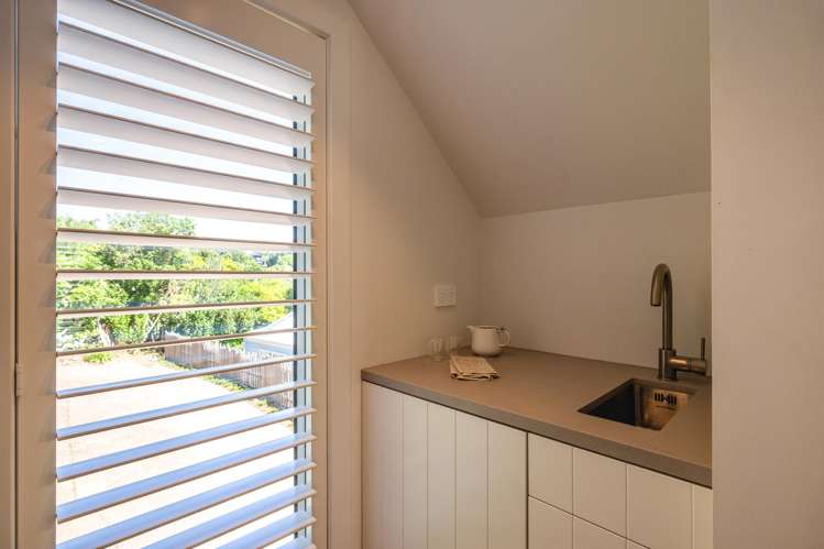 59 Kennedy Point Road Surfdale_30