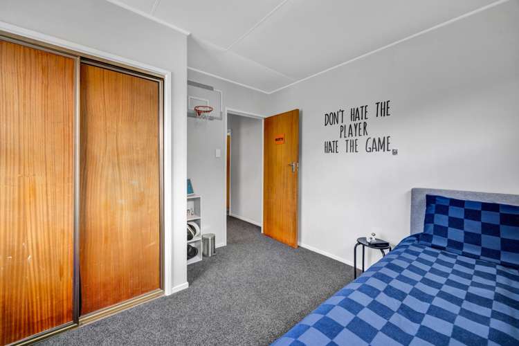 12 Tawa Street Hawera_11