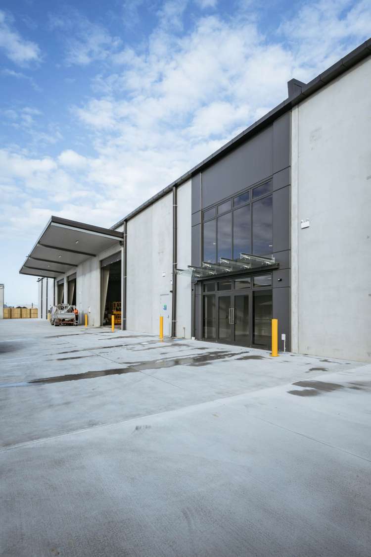 Unit 2/14 Harvard Way Mt Maunganui_1