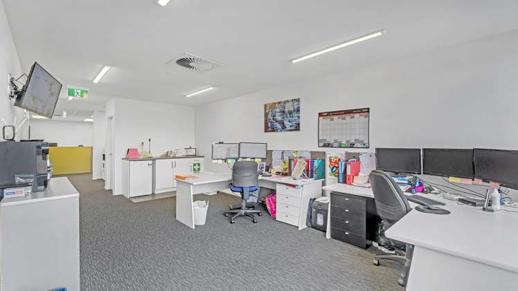 5/19 William Lewis Drive Sockburn_10