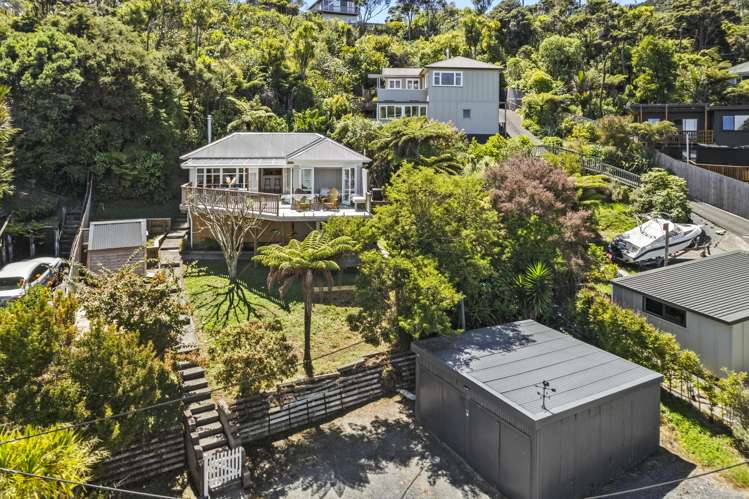 2b Foster Avenue Huia_18