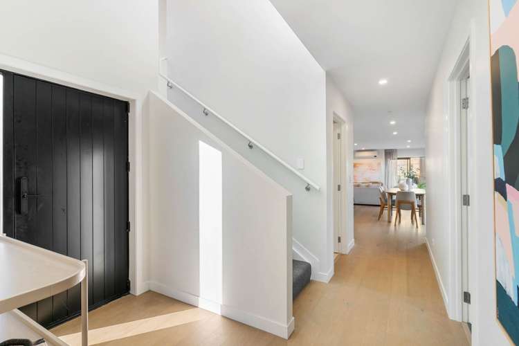 10b Clairville Crescent Wai O Taiki Bay_15