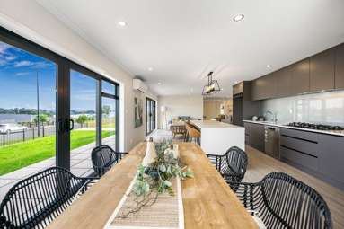 24 Tahuna Minhinnick Drive_2