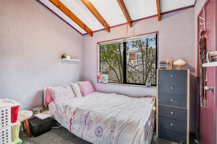 22 Moffat Road Red Beach_14