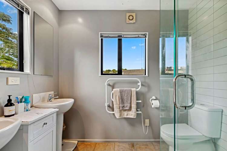 6 Widdison Place Albany_19