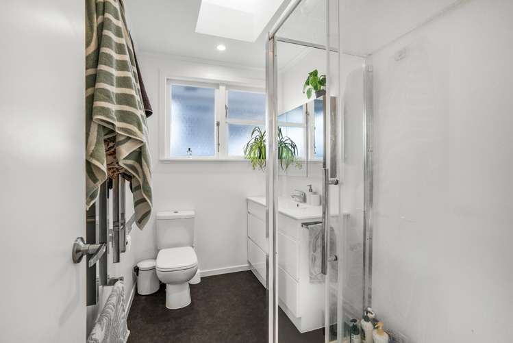 64 Moeraki Road Maoribank_15