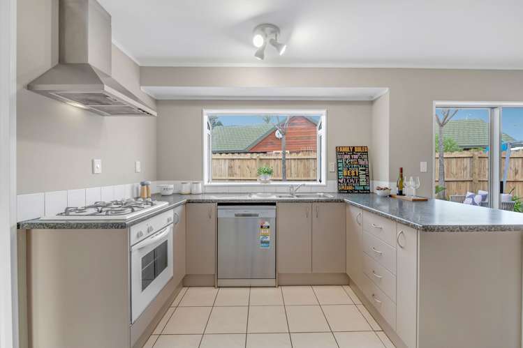 10 Waylen Place Pakuranga Heights_7