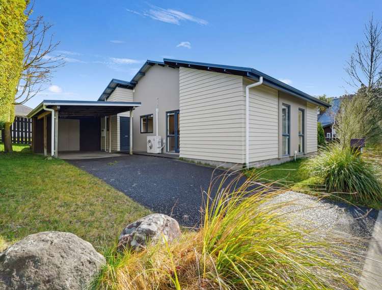 42B Foyle Street Ohakune_31
