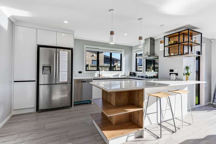 1/38 Maanihi Drive Rototuna North_5