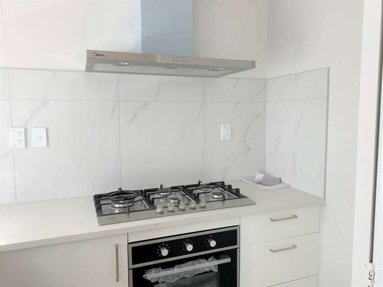 2/6 James Walter Place Mount Wellington_2