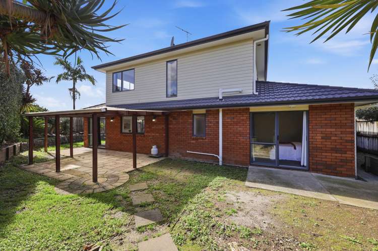 35 Peninsula Road Mangere_29
