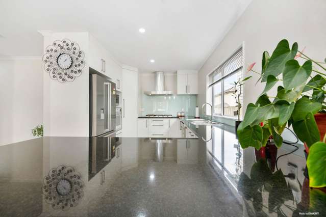 12 Evelina Lane Flat Bush_2