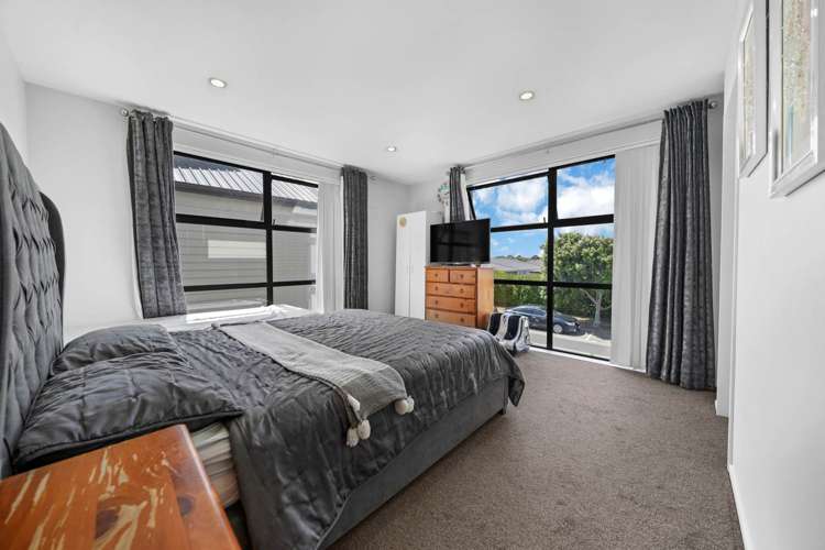 10b Hollowout Street Takanini_9