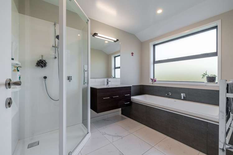 203 Turitea Road Fitzherbert_6