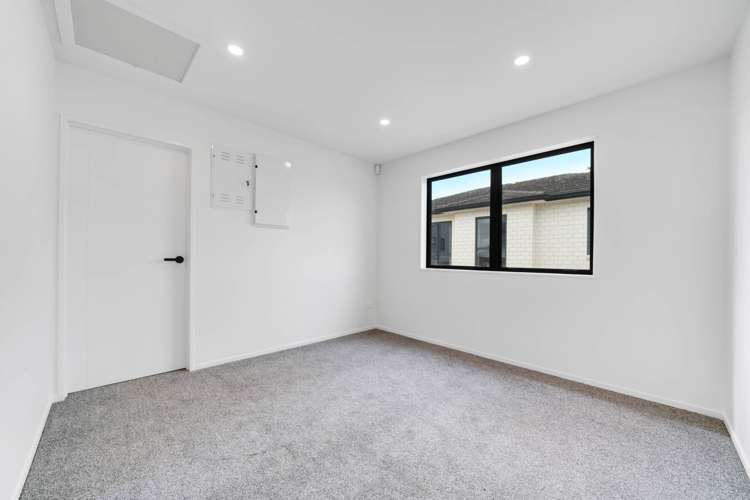 3,4,5,6/14 Ashley Avenue Mangere East_9