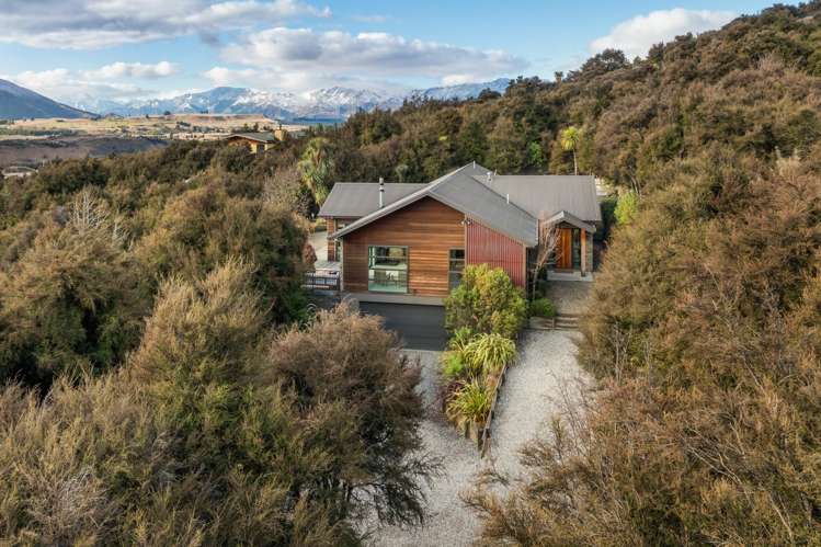 745 Aubrey Road Wanaka_32