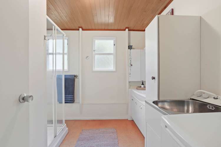 1157 Old North Road Helensville_25