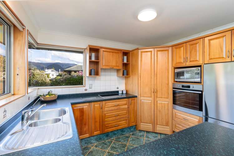 2 Bella Grove Way The Wood_10