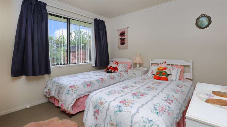 7 Brookwood Drive Henderson_11