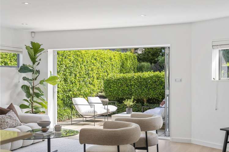 12A Haast Street_5