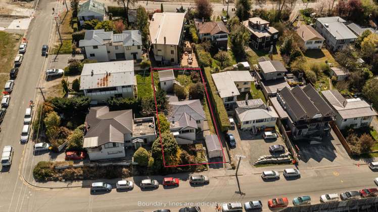 37 Man Street Queenstown_11