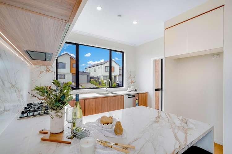 23 Halley Drive Chartwell_13