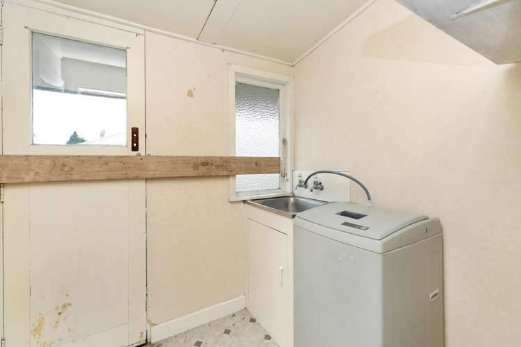 153 Kermode Street Ashburton_14