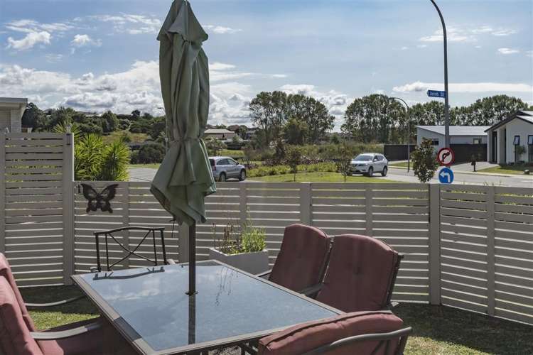 16 Jacob Street Brookfield_11