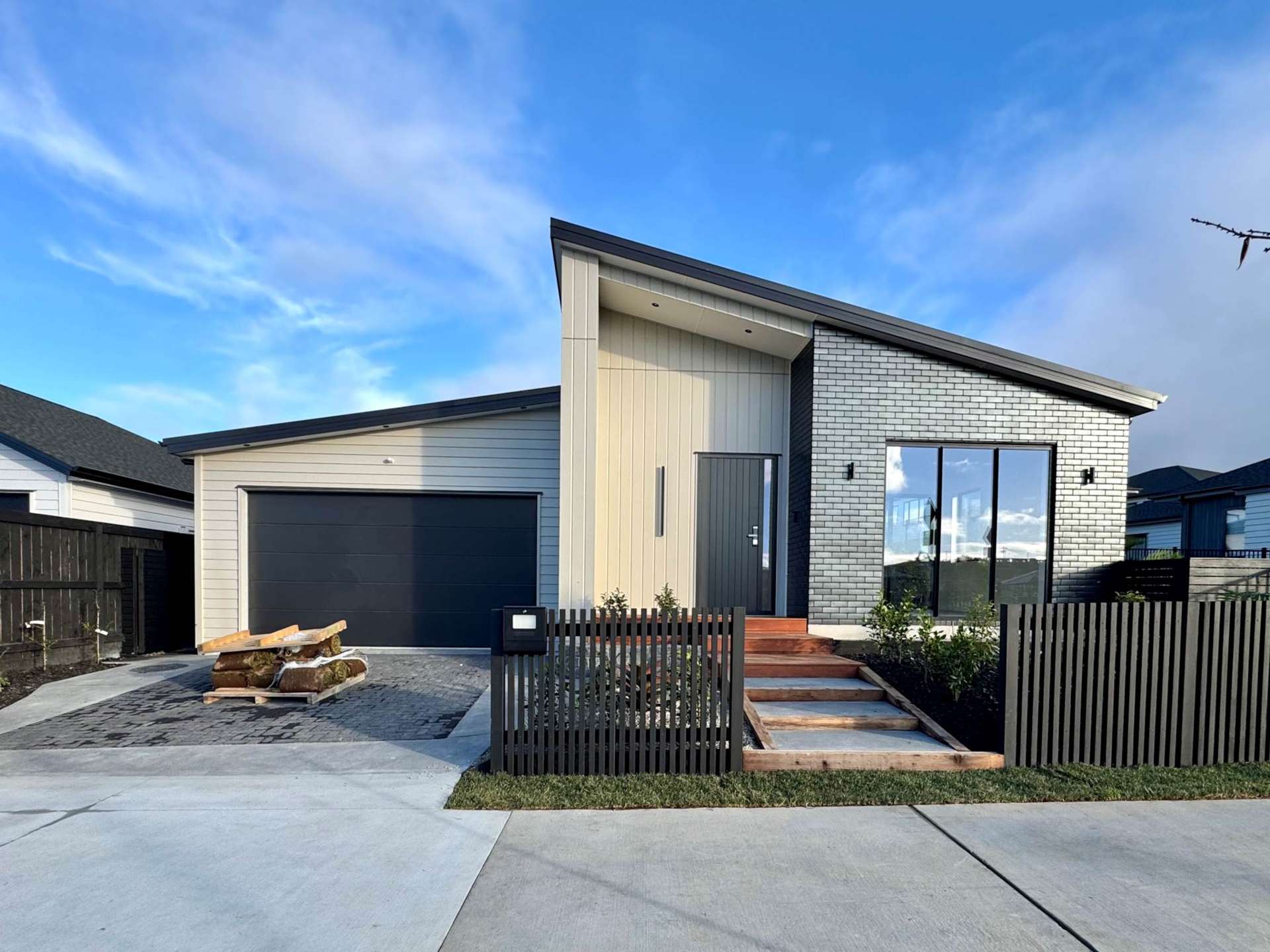 15 Tukutata Crescent Milldale_0