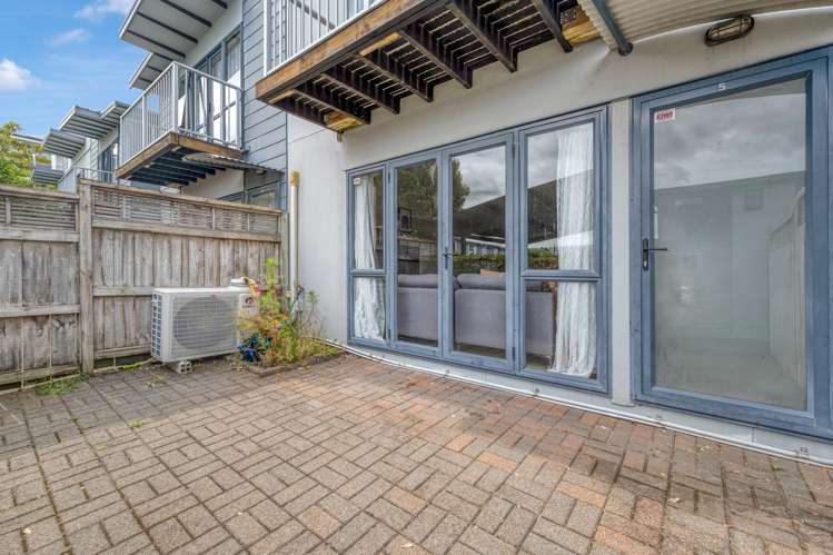 5/8 Soljak Place Mount Albert_7