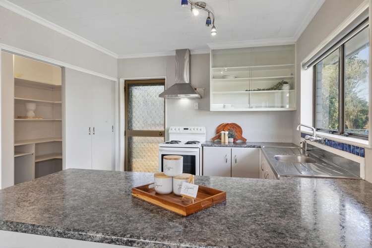189A Parklands Ave Bell Block_8