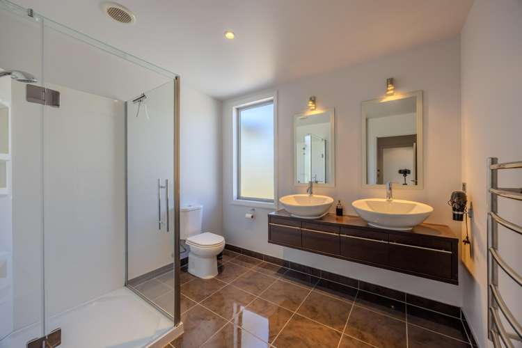 5 Pearce Place Wanaka_12