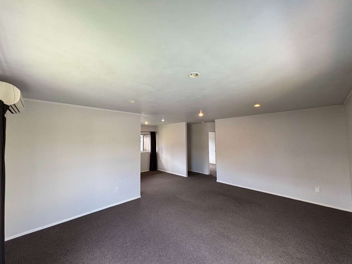 3-Bedroom Family Home in Sunnyvale – Private Y... 3