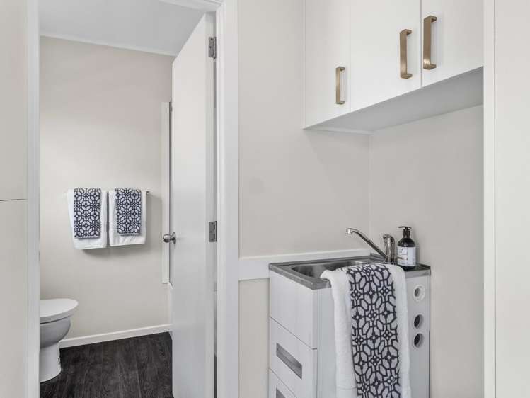 1/6 Tallington Crescent Torbay_12