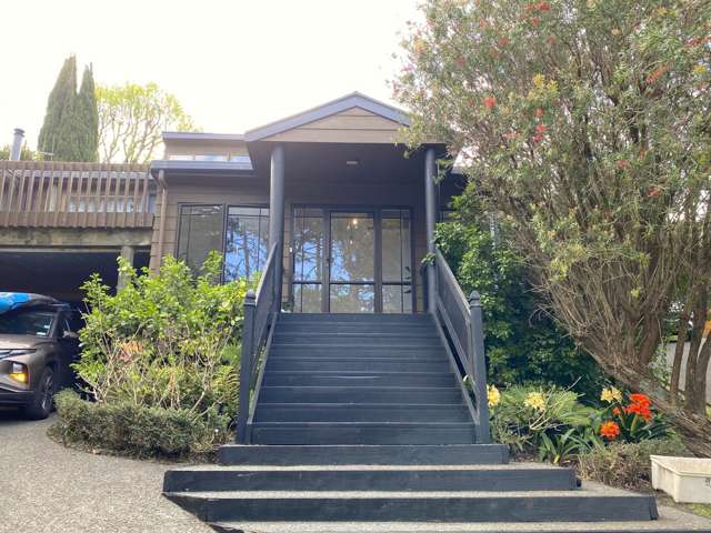 5 Menear Lane Hillcrest_1