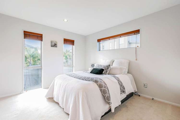 69 Oakway Drive Schnapper Rock_10