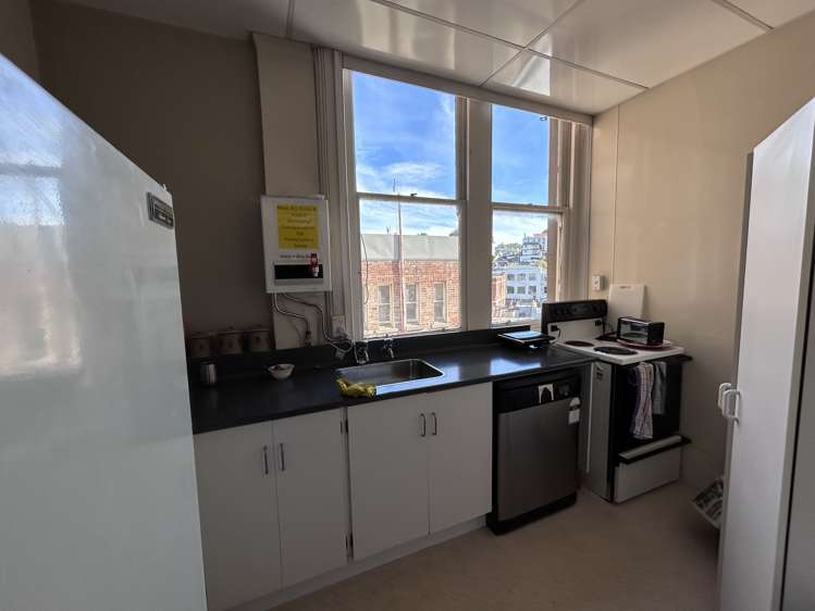 18 Princes Street Dunedin Central_5