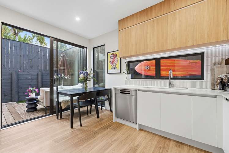 33E Stanley Avenue_5
