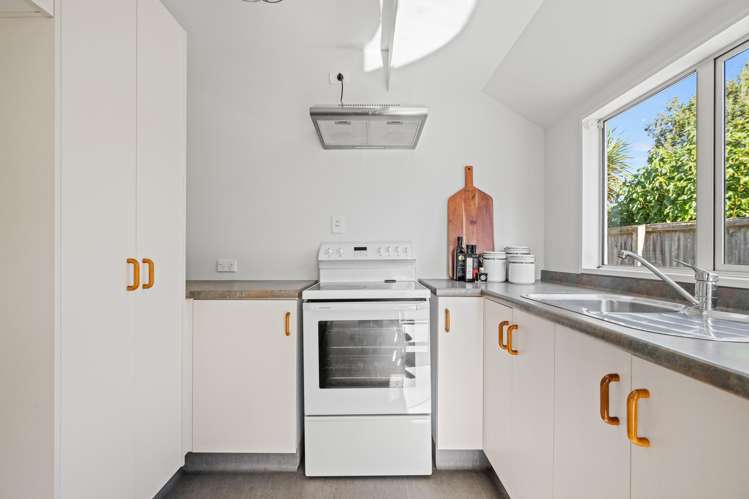 1/50 Division Street Riccarton_7