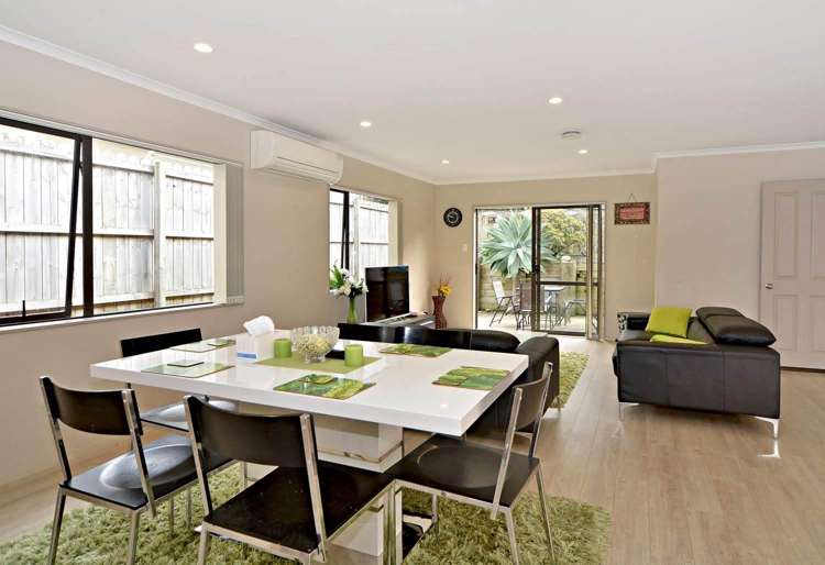 5 Mandival Avenue Flat Bush_4