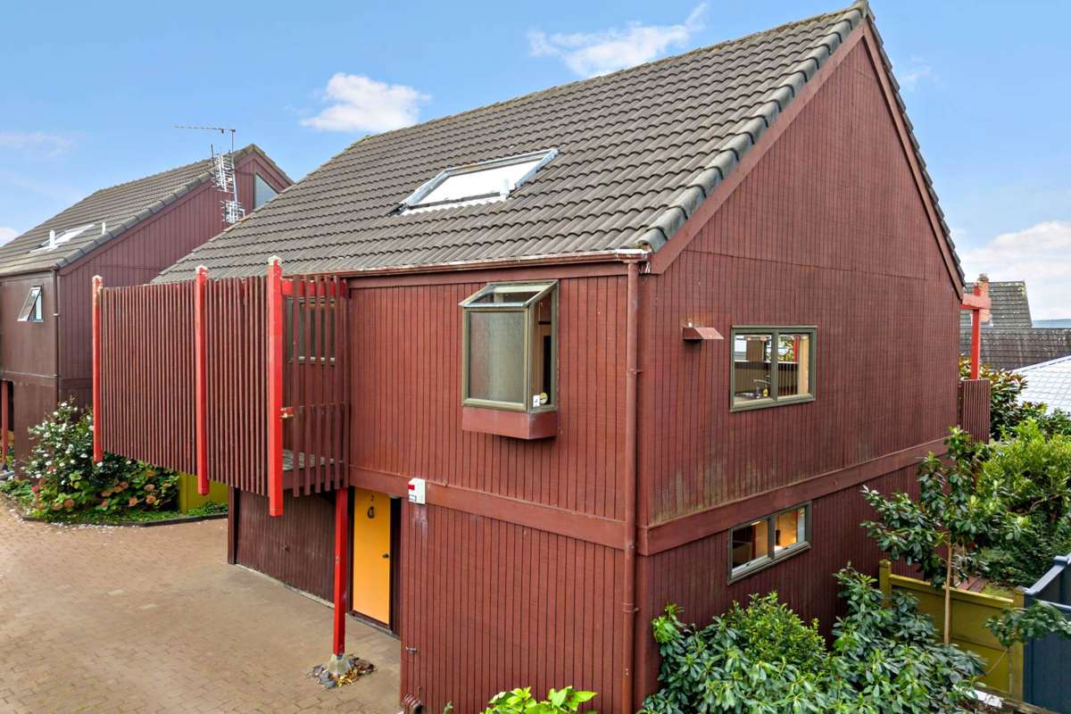 2/55 Patteson Avenue_1