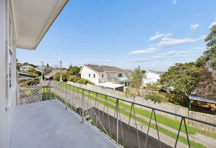 2/10 Matiere Road Onehunga_11