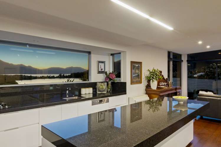 468 Peninsula Road Kelvin Heights_9