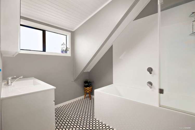 3/49 Eastglen Road Glen Eden_6