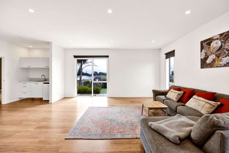 17 Links Drive Waiwhakaiho_8