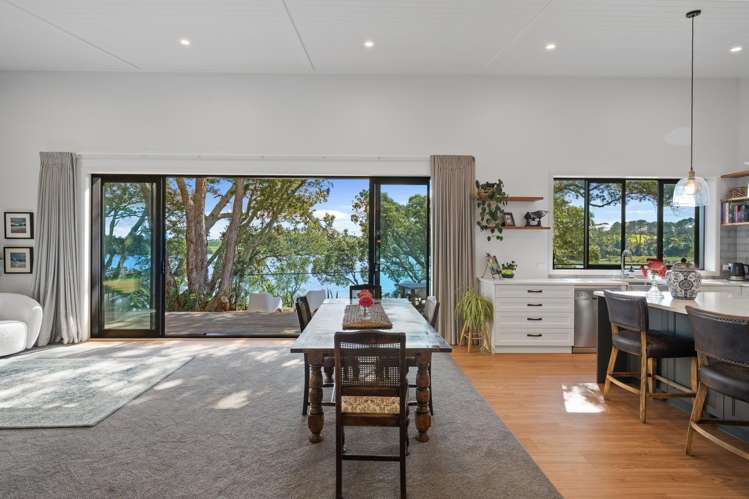 115 Waitangi Falls Road Glenbrook_10