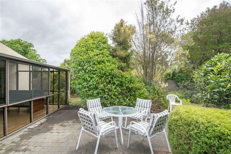 3 Harvey Place Renwick_23