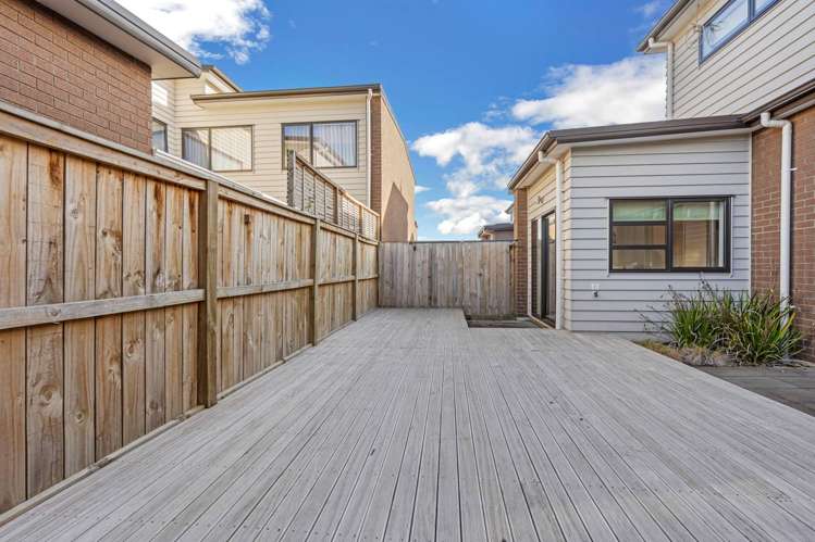 4 Artemis Way Flat Bush_19